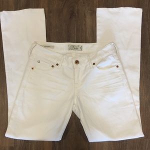 Lucky Brand white Lolita boot jeans!